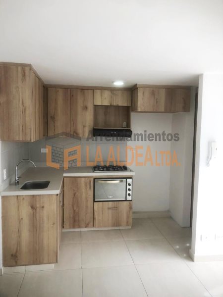 Apartamento disponible para Arriendo en Medellín con un valor de $1,300,000 código 10200